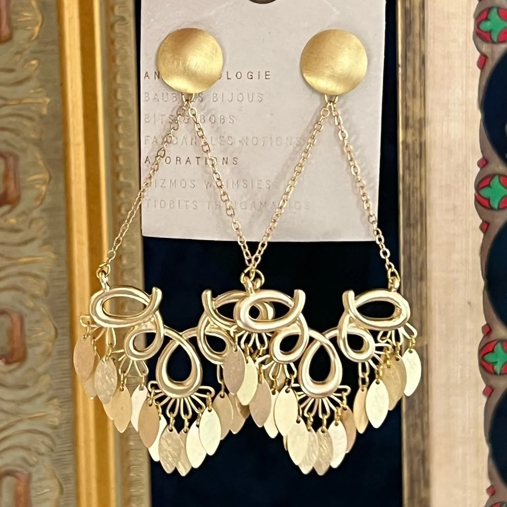 πΊπHPππΊ NWT Anthropologie Gold Scroll Chandeliers - Picture 8 of 16